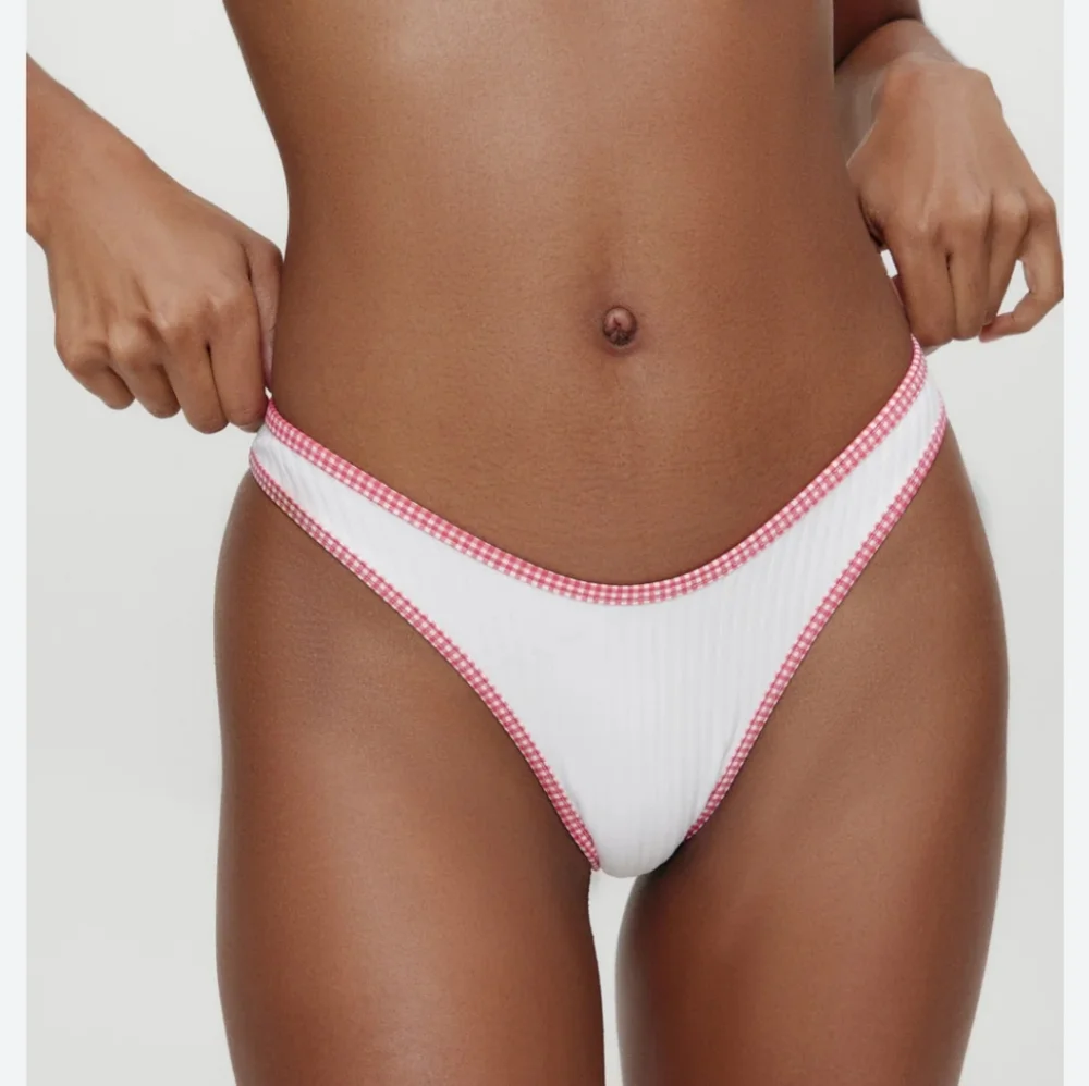 New!Frankies Bikini x Bella Hadid Dove‎  Bikini Bottom
